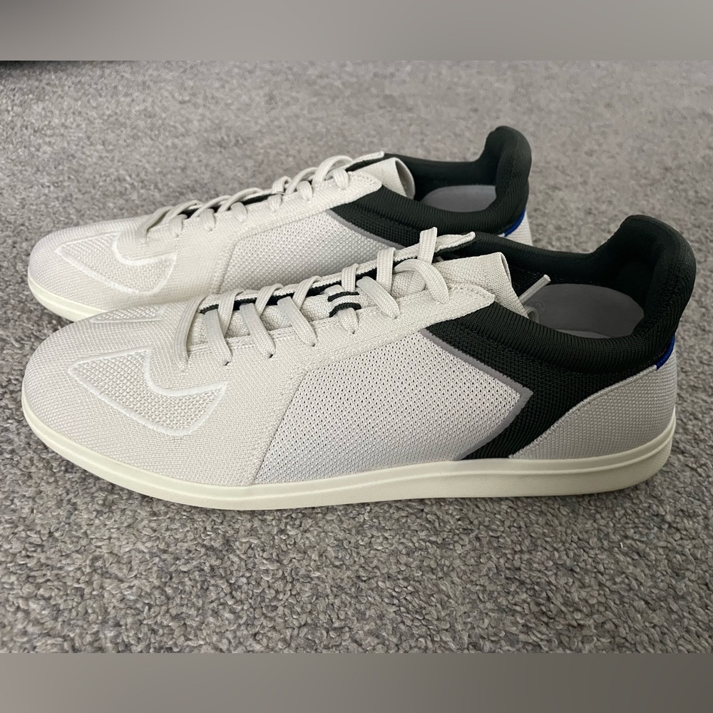 Men's Rothy’s Casual Cream and Black Low-Top Mesh Sneakers